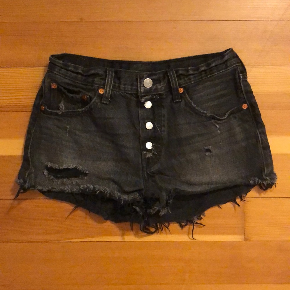 Levi’s jean shorts high waisted
